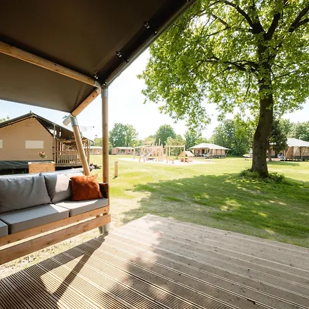Safaritent Wood Xl Met Tuinzicht Nieuwe Wetering