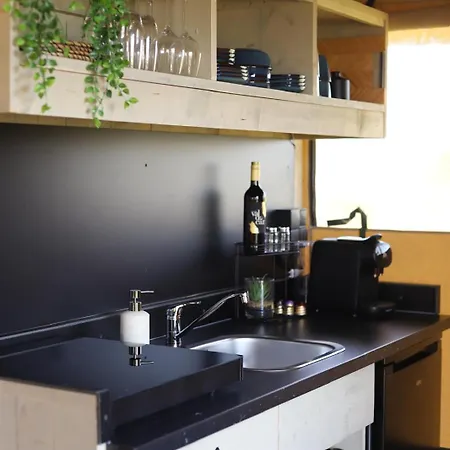 Tente de luxe Safaritent Wood Xl Met Tuinzicht