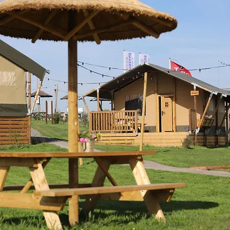 Luxury tent Safaritent Wood Xl Met Tuinzicht Nieuwe Wetering